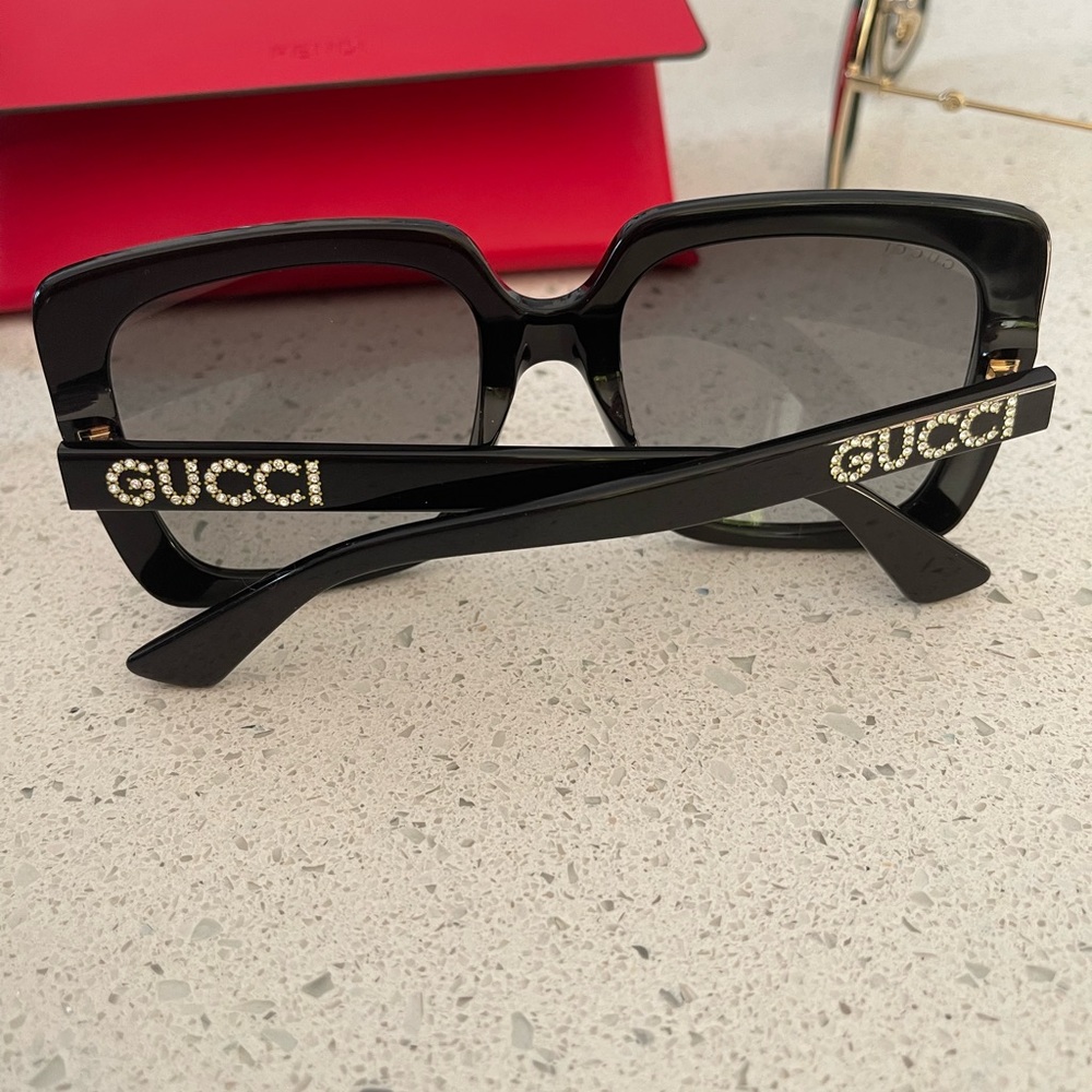Gucci sunglasses